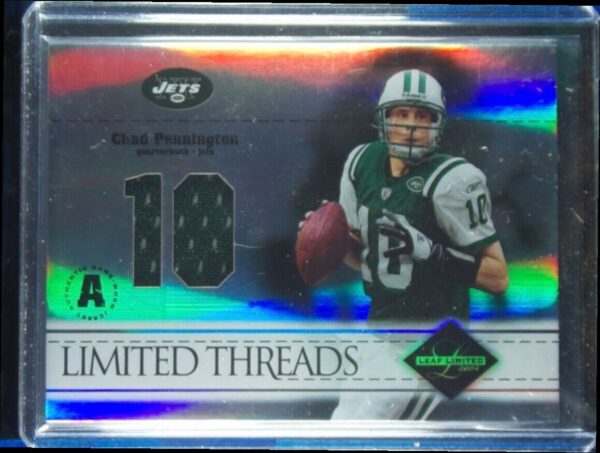 2004 Leaf Limited Chad Pennington SN10 MEM #LT-18 Jets Threads Jersey Numbers