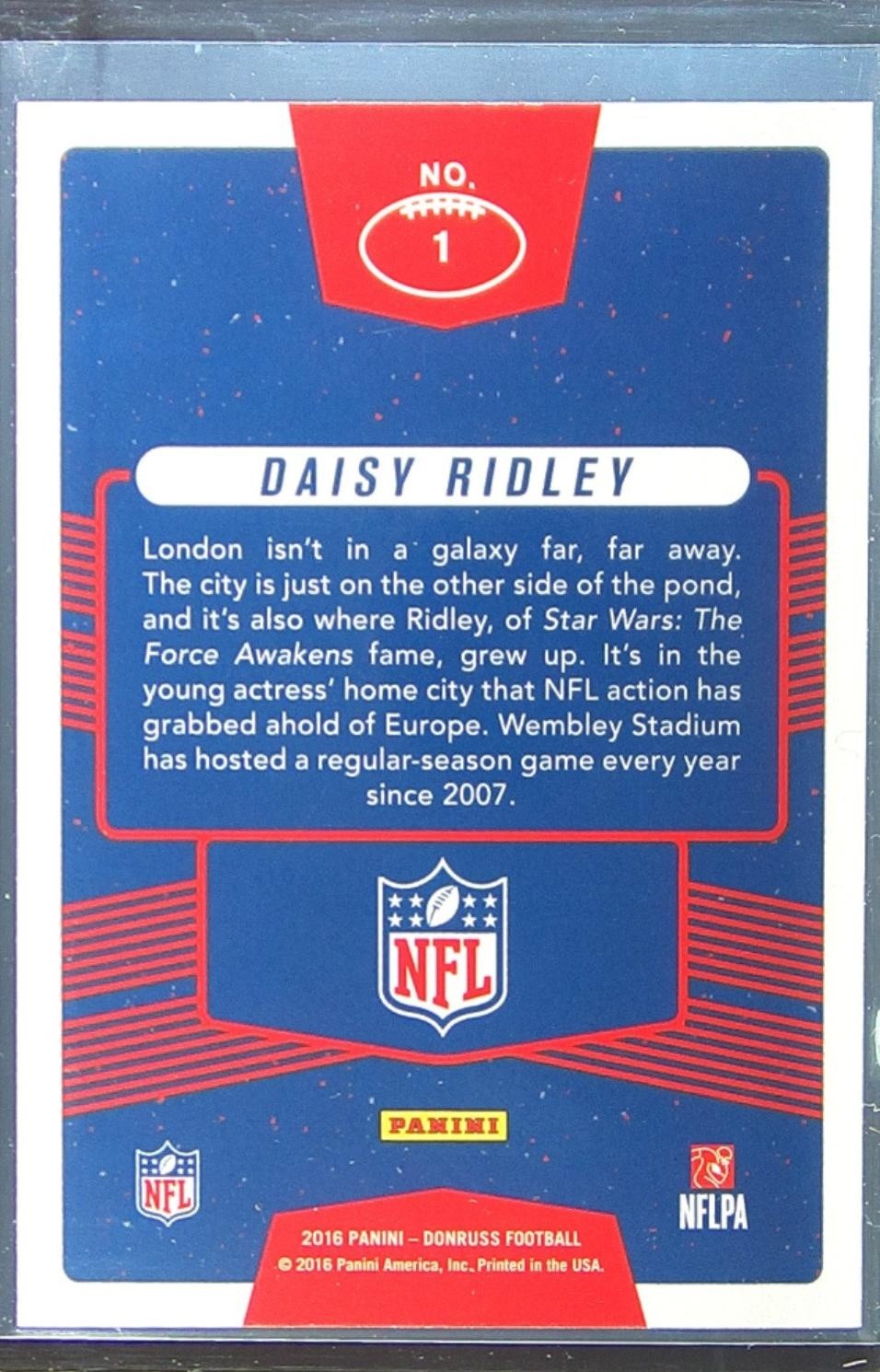 2016 Donruss Daisy Ridley #1 Fans Of The Game - Image 3