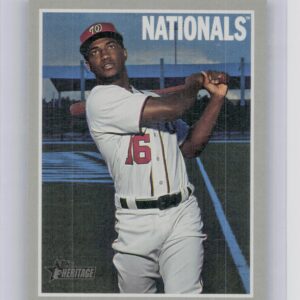 2019 Topps Heritage Victor Robles SP VAR #701 Nationals