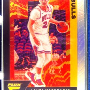 2020-21 Panini Flux Lauri Markkanen #28 Bulls