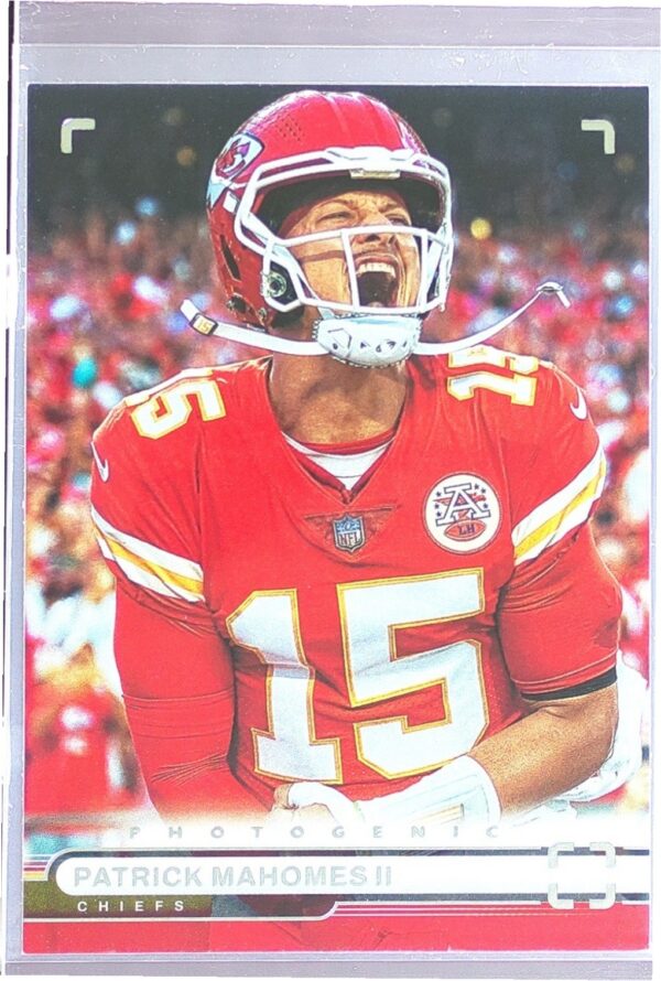 2022 Panini Chronicles Patrick Mahomes II #PH-18 Chiefs Photogenic