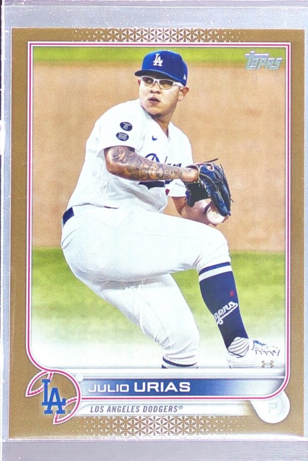 2022 Topps Julio Urias Gold /2022 #299 Dodgers