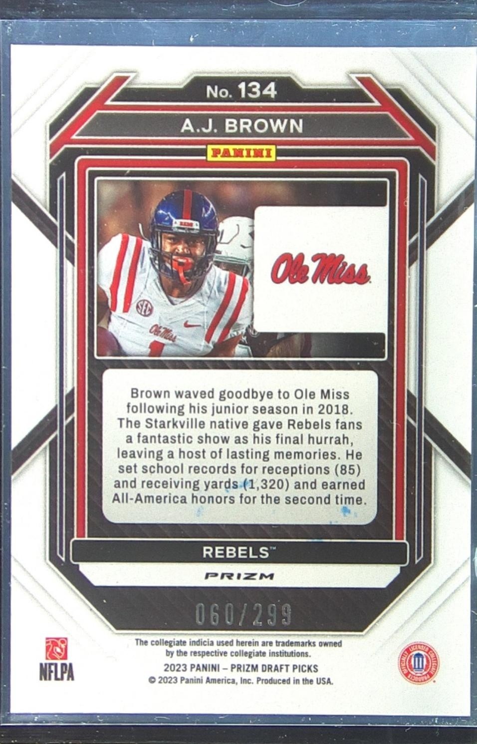 2023 Prizm Draft Picks A.J. Brown Prizms Red /299 #134 Rebels - Image 3