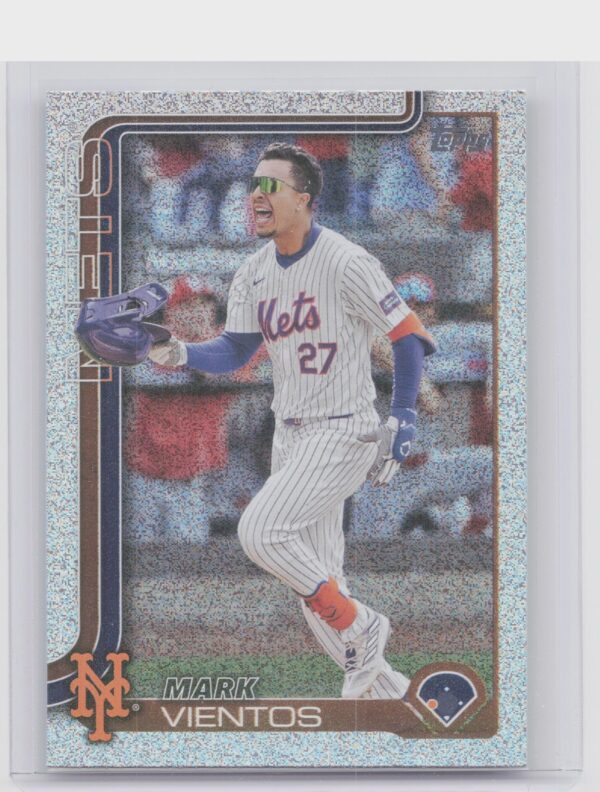 2025 Topps Mark Vientos Sandglitter #174 Mets