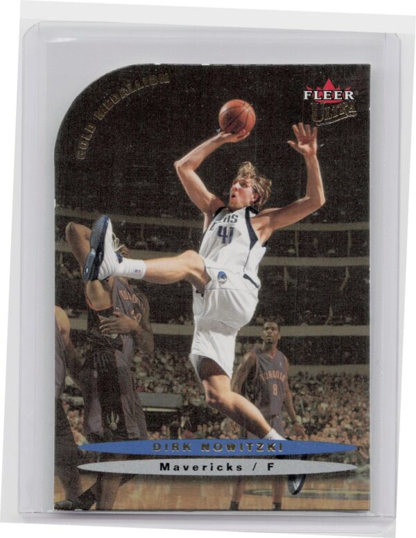 2003-04 Fleer Ultra Dirk Nowitzki Gold Medallion #84 Mavericks