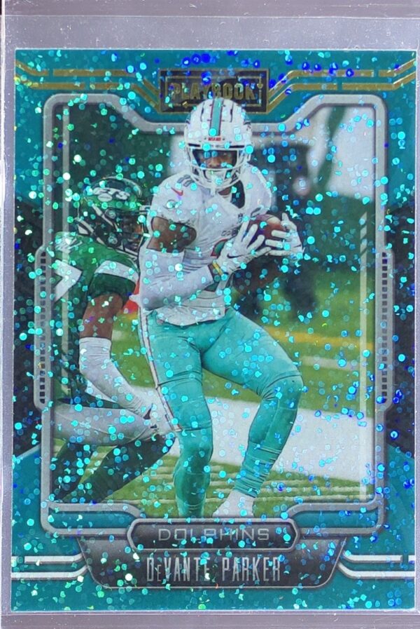 2021 Panini Playbook DeVante Parker Sparkle #73 Dolphins