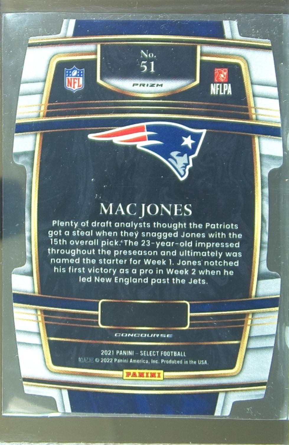 2021 Select Mac Jones Green and Yellow Prizm Die Cut RC #51 Patriots - Image 3